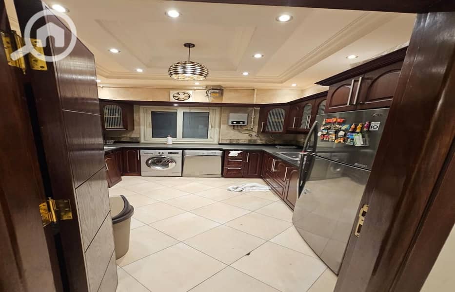 8 WhatsApp-Image-2025-09-24-at-12.57. 07-PM. jpg