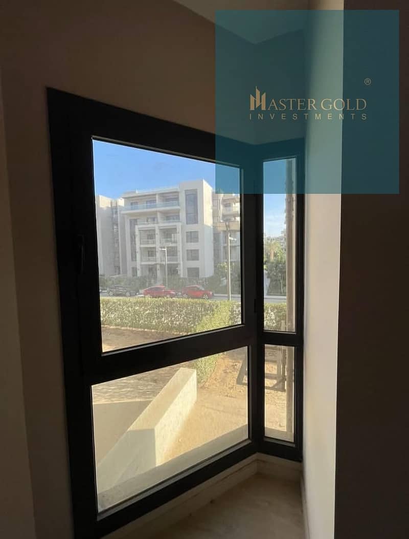 15 5d3b92eb-4652-48b1-892b-82df65afd2a5. jpeg