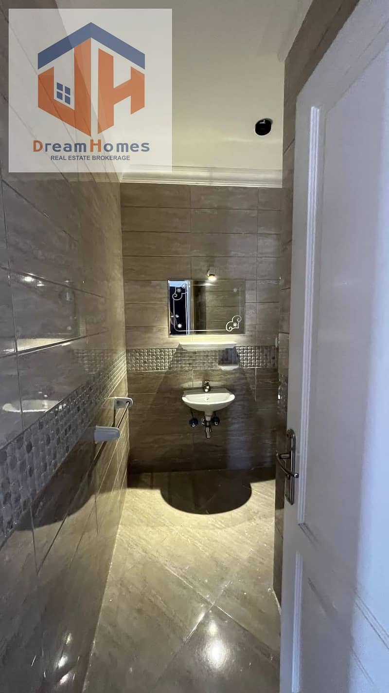 10 584755678_822146447269123_8034858318805718868_n. jpg