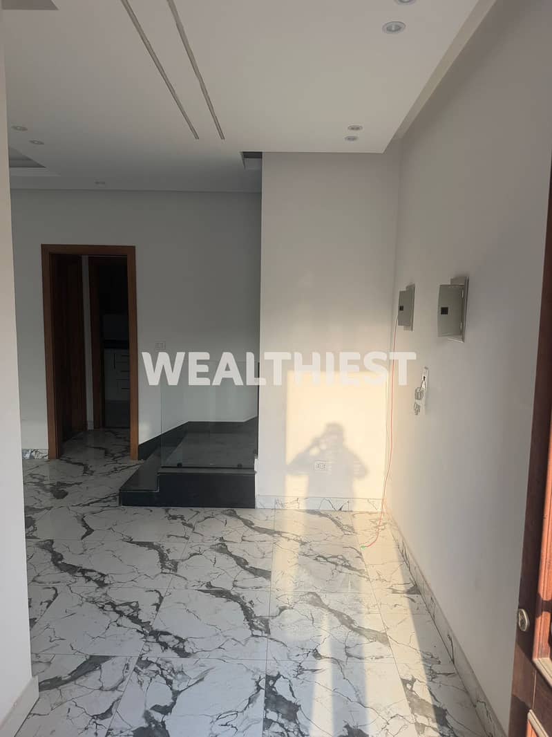 8 WhatsApp Image 2025-12-30 at 5.39. 59 PM (1). jpeg