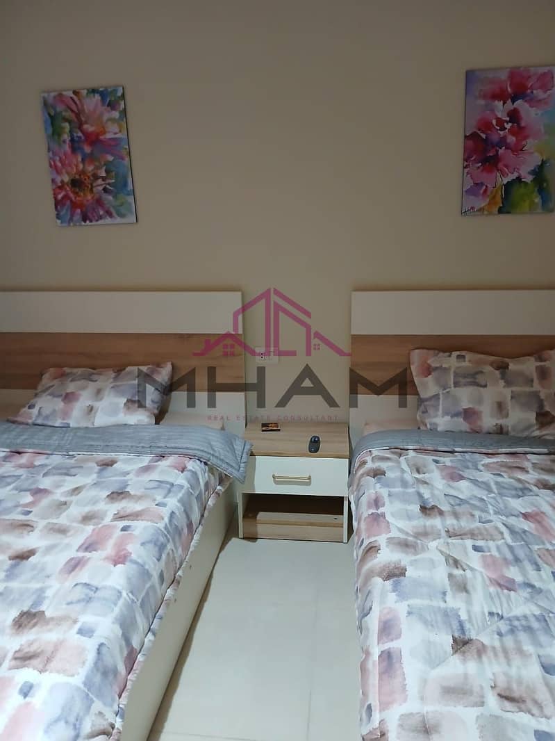 11 photo_6035164710518328506_y. jpg