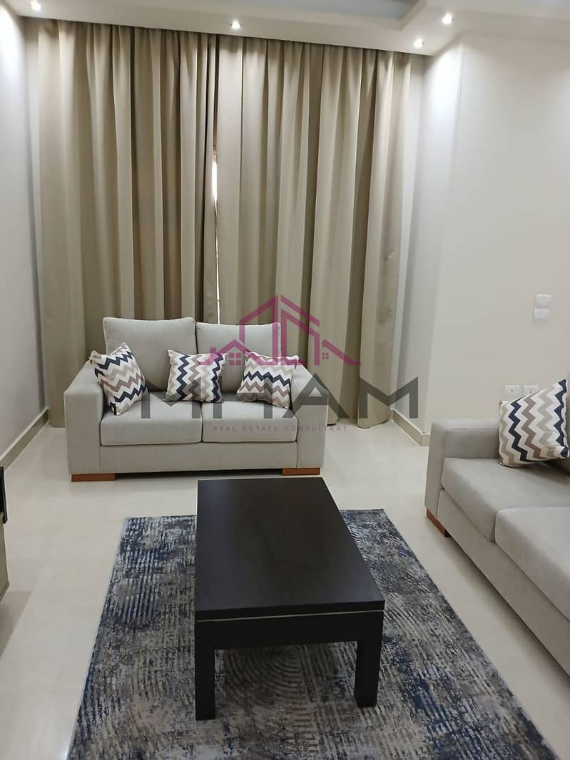 12 photo_6035164710518328507_y. jpg