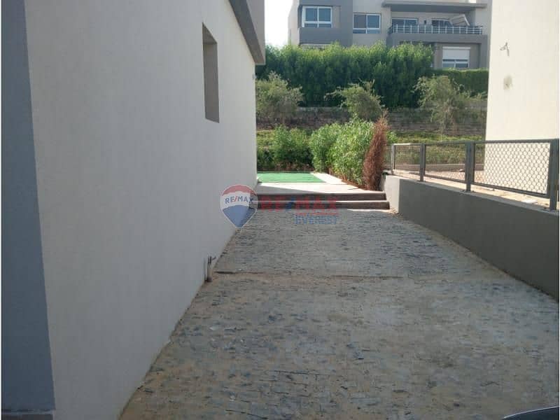 4 647edf34-e98f-4e15-96f8-e0c550dab753. jfif. jpg