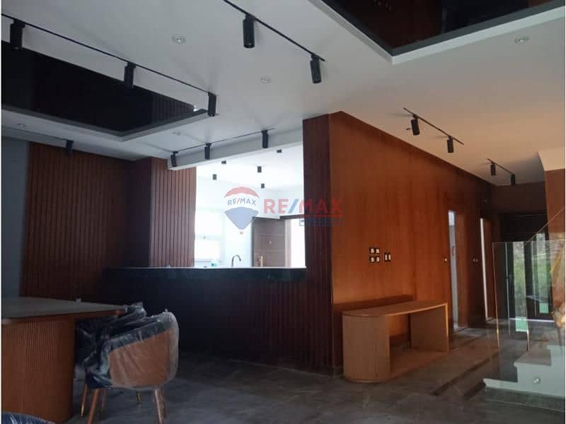 9 81f1d31b-15f1-437d-ba76-83f5fd388944. jfif. jpg