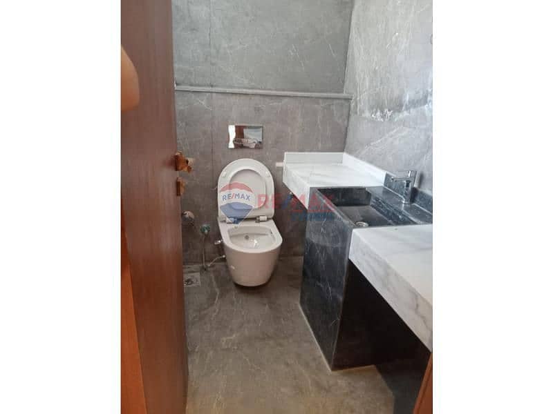 14 9cd5dda1-45f4-428b-b1e2-1380341ca21c. jfif. jpg