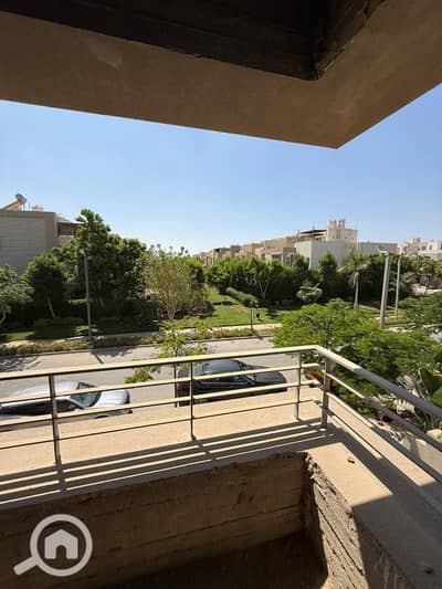 5 Bedroom Villa for Sale in 6th of October, Giza - WhatsApp Image 2025-07-29 at 15.16. 13_cce25bda. jpg