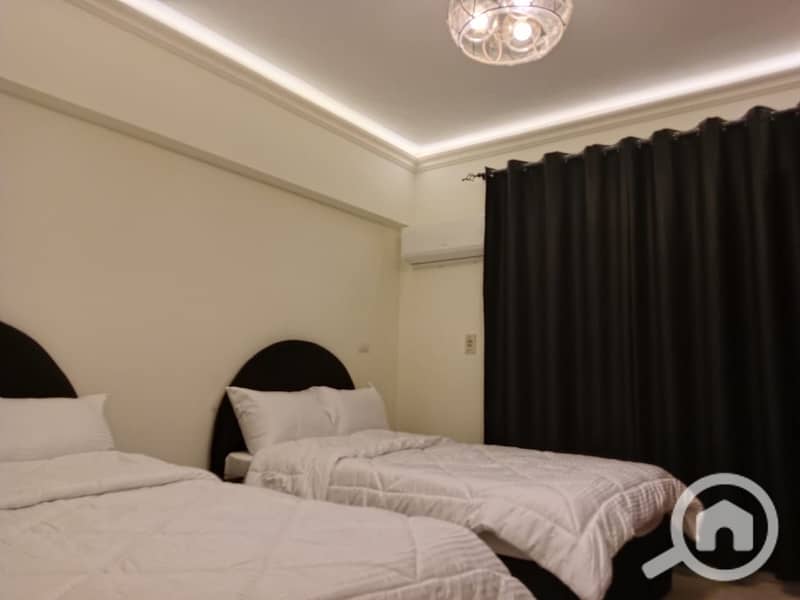 11 ebc13de2-aecf-485a-ba91-45322fd9d6c0. jpeg