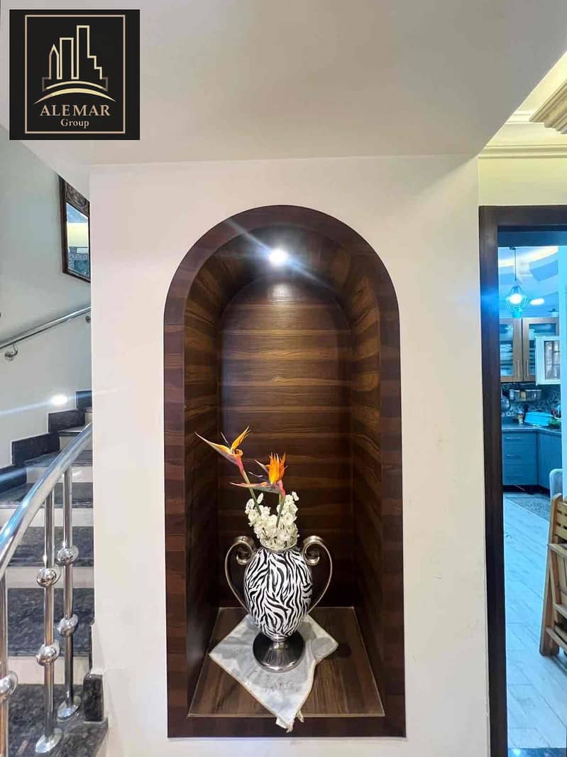 7 8e347fd4-9bbc-4348-a05d-69e2e3fdcafd. jpg