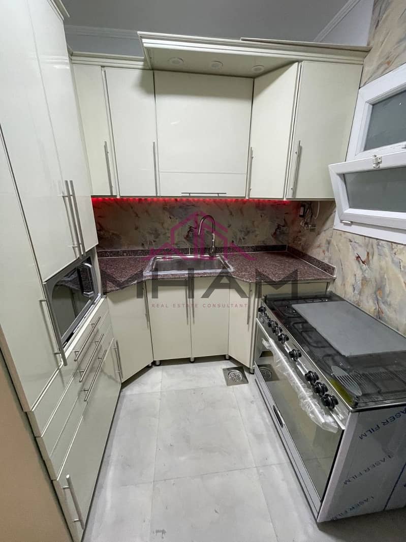 4 photo_6035164710518328481_y. jpg