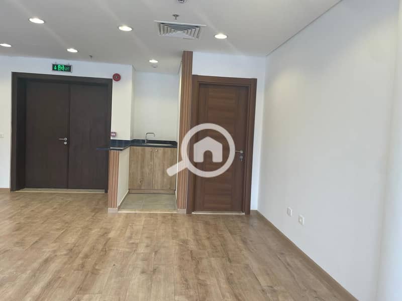 3 WhatsApp Image 2026-01-27 at 2.10. 05 PM. jpeg