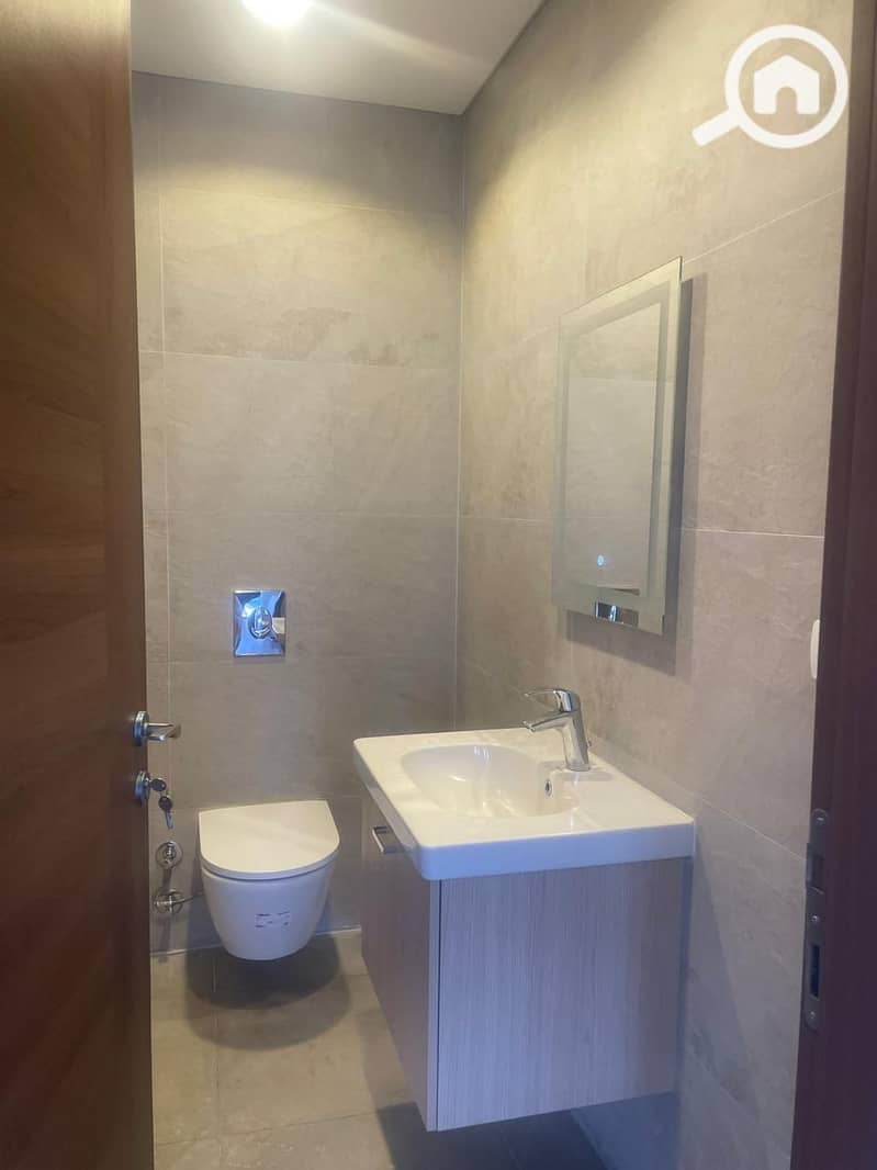 4 WhatsApp Image 2026-01-27 at 2.10. 05 PM (1). jpeg