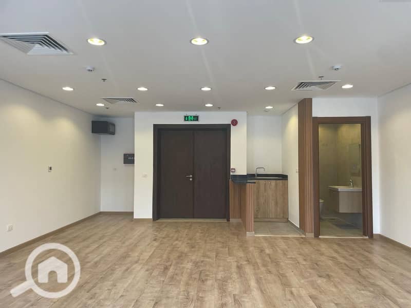 7 WhatsApp Image 2026-01-27 at 2.10. 11 PM. jpeg