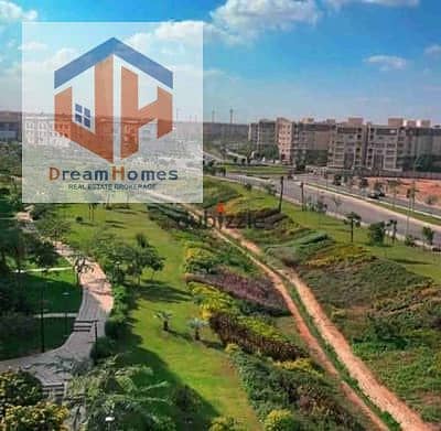 4 Bedroom Flat for Sale in Madinaty, Cairo - 161631574-400x300. jpeg