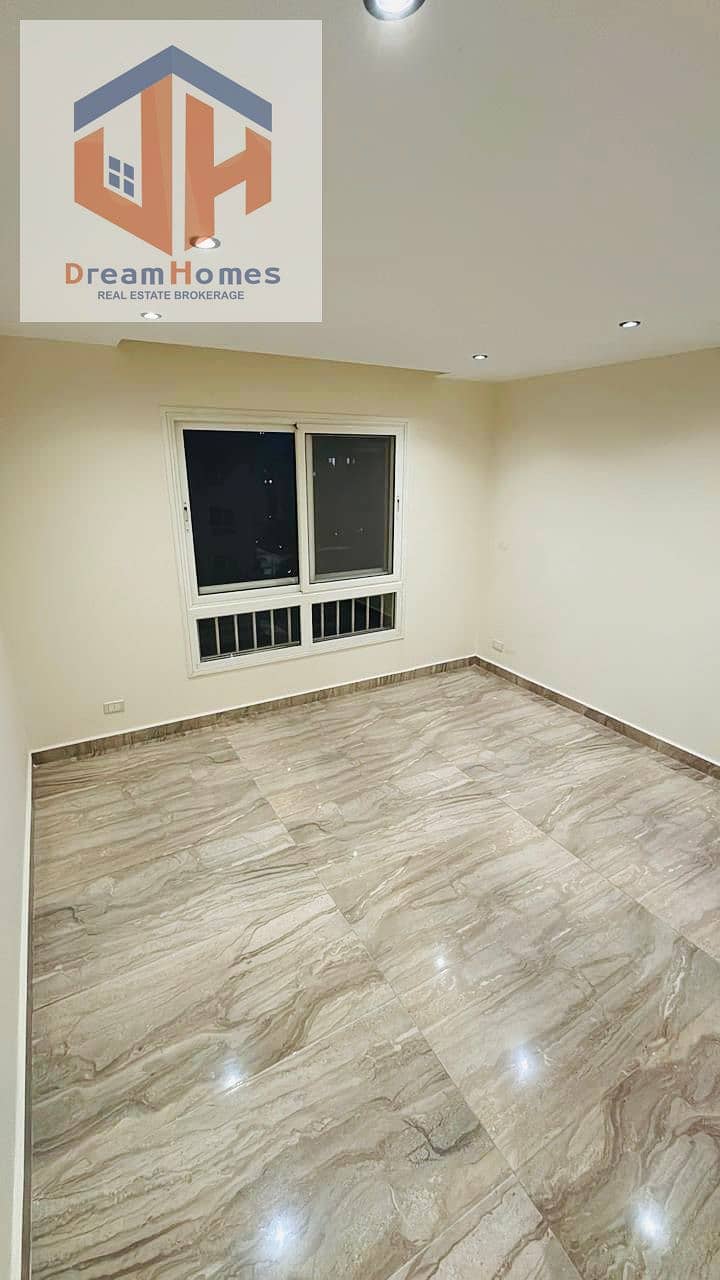 6 03a3bc0b-b402-4e40-baf3-d3d757be774f. jpg