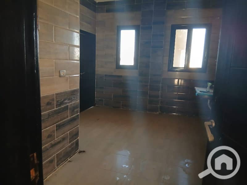 2 WhatsApp Image 2025-12-14 at 13.00. 59_7c946385. jpg