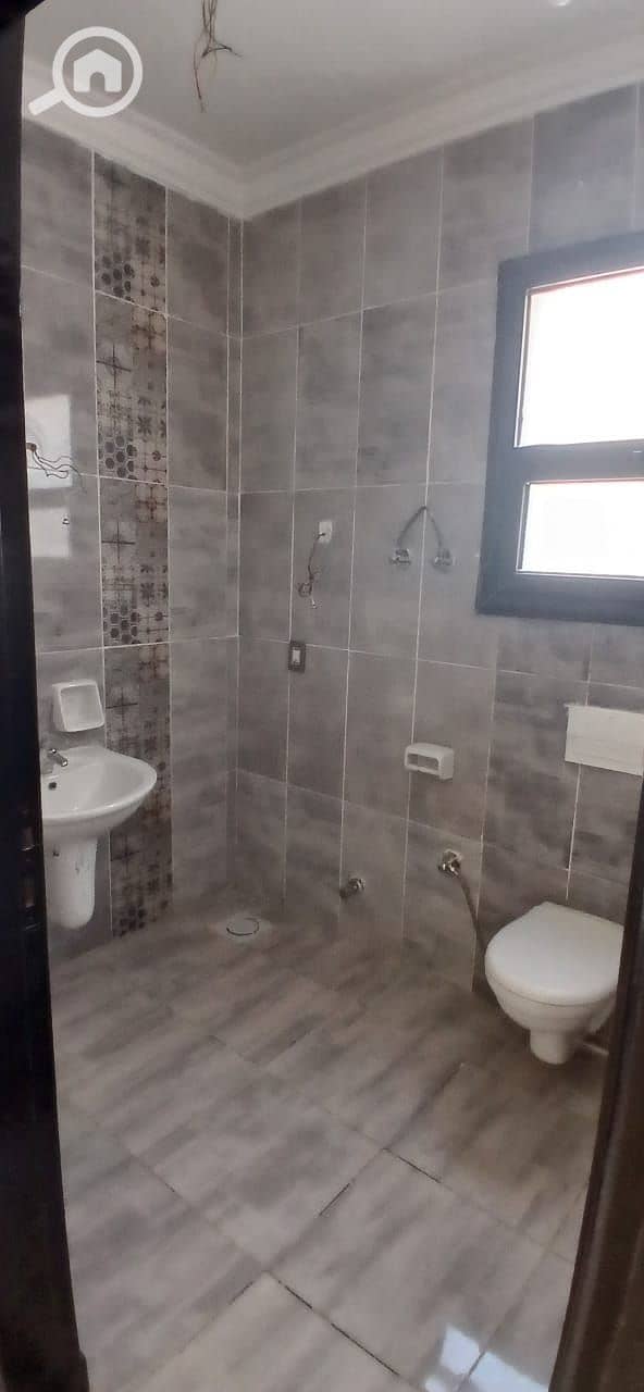 5 WhatsApp Image 2025-09-23 at 13.52. 07_e8b44e1f. jpg