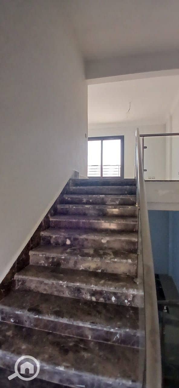 6 WhatsApp Image 2025-09-23 at 13.52. 08_236e7e52. jpg