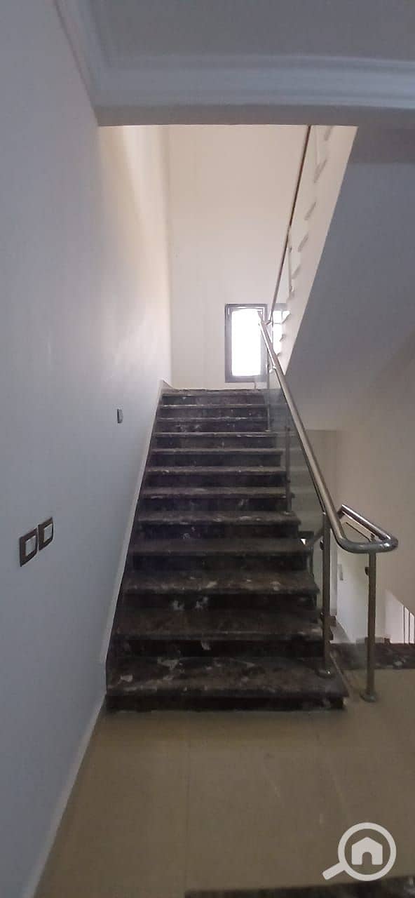 7 WhatsApp Image 2025-09-23 at 13.52. 08_cd8d01ac. jpg