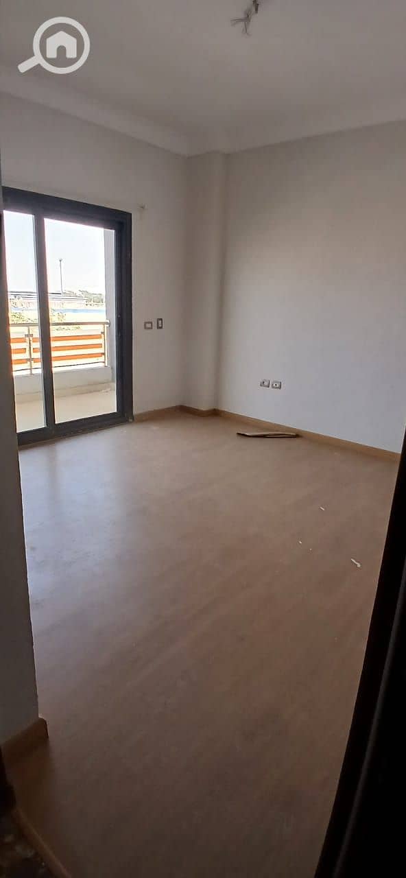 10 WhatsApp Image 2025-09-23 at 13.52. 10_03448f24. jpg