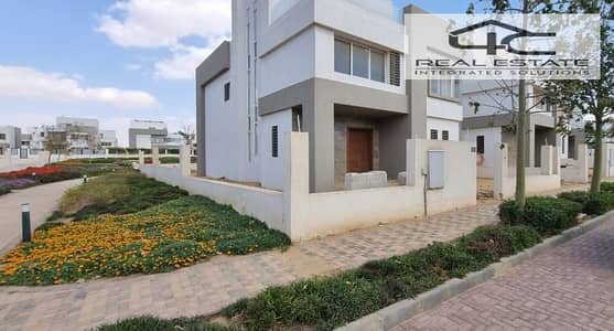 فیلا 4 غرف نوم للبيع في القاهرة الجديدة، القاهرة - WhatsApp Image 2026-01-26 at 11.59. 13 AM. jpeg