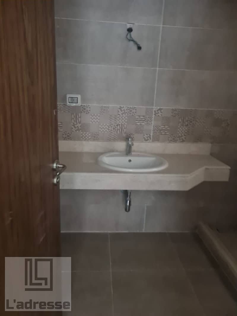 4 WhatsApp Image 2026-01-27 at 3.28. 33 PM (1). jpeg