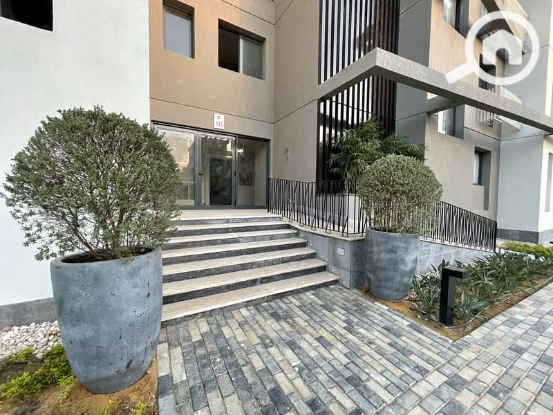 4 2cd62734-715f-46d1-91e8-0548904e0675. jpg