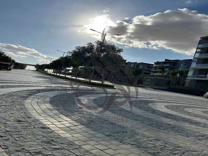 12 WhatsApp Image 2024-12-10 at 11.03. 57 AM (1). jpeg