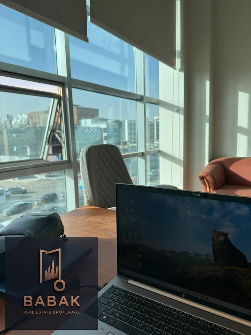 2 fa965f02-6a0d-44e4-b302-f6cc5dceae38. jpg