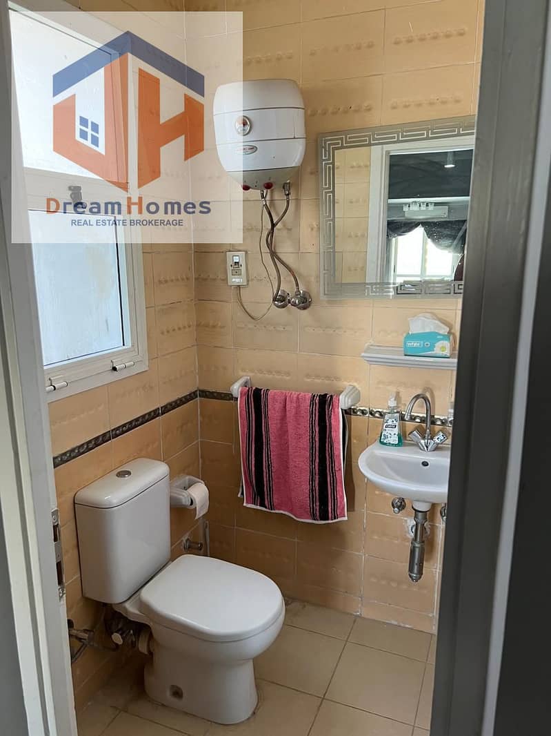 12 c96233bd-9ea3-442b-aae7-402239f6446d. jpg