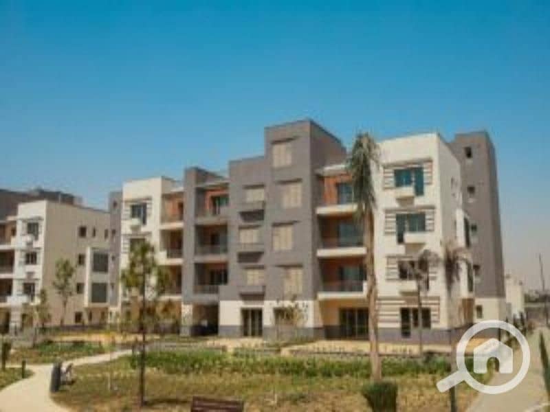 4 district-5-compound-new-cairo-1-300x185 (1). jpg