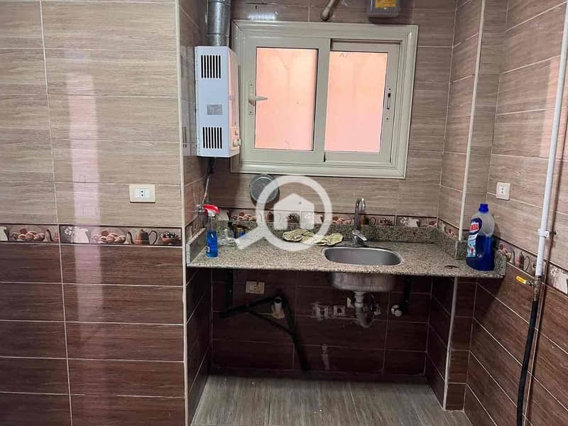 2 ec85cdef-aadb-46cb-99cf-e08a054152cc. jpg