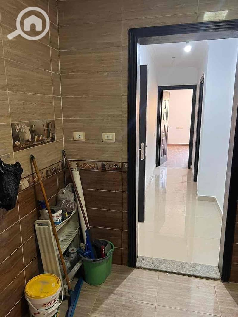 12 a6b115c3-0d25-4da0-89d4-80834fcb8c5b. jpg