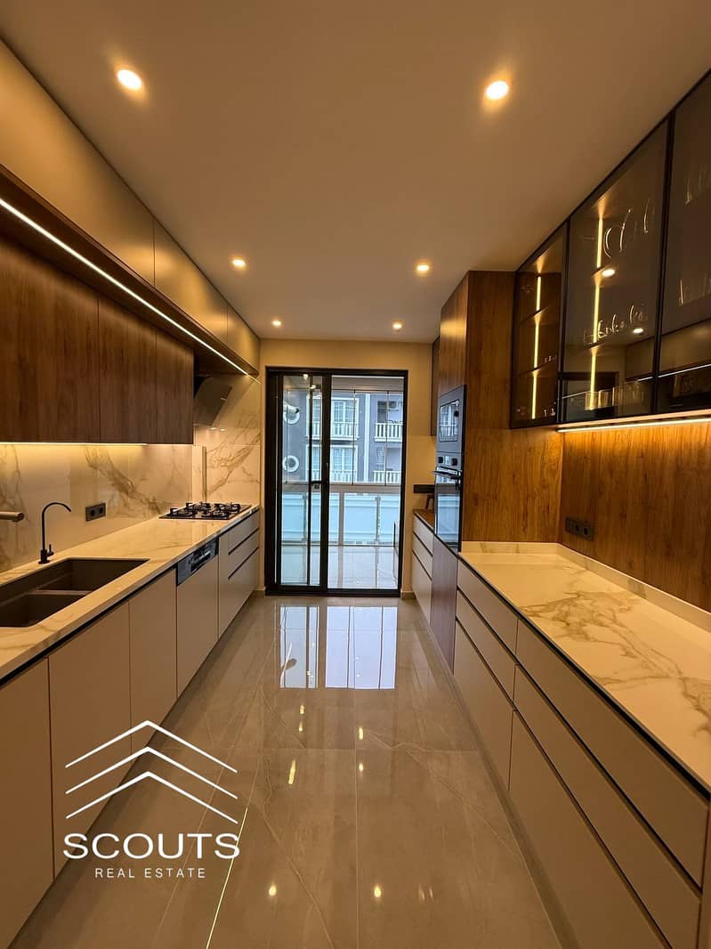 5 32d4ef40-dd91-410b-9152-c3bd9658d1e9. jpg