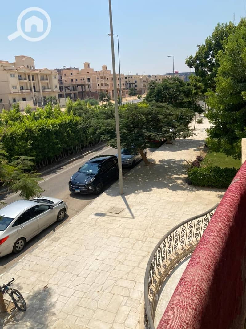 16 f41331e4-3b24-475c-8a68-183e60559dd0. jpeg