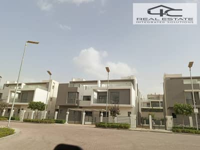 4 Bedroom Twin House for Sale in New Cairo, Cairo - WhatsApp Image 2024-12-12 at 9.41. 37 PM (6). jpeg