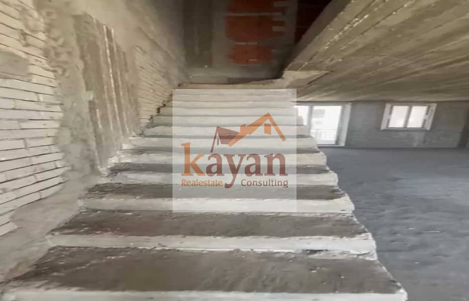 25 f509750a-9d08-4347-8ac3-6b030283e5e2. jpg