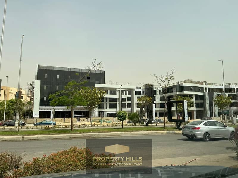 4 dcf9cc5a-2e1c-4f54-8f26-28c6cff8d672. jpg