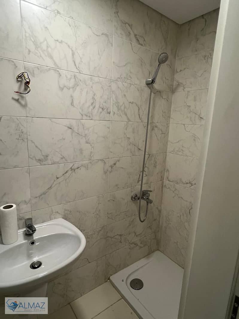 22 WhatsApp Image 2026-01-27 at 3.40. 18 PM. jpeg