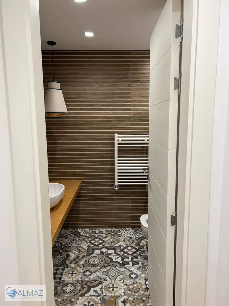 24 WhatsApp Image 2026-01-27 at 3.40. 20 PM. jpeg