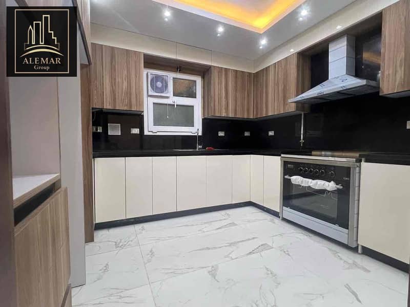 7 b6587bf0-dd8c-4abe-ad4d-38aee70c96cd. jpg