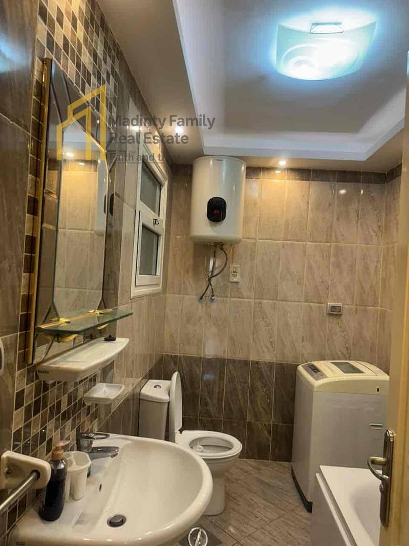 5 6560f604-7eec-4b15-9fb2-081e0848b911. jpg