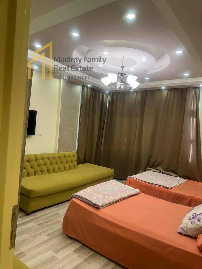 6 66de0f65-0fbb-4ef7-8dfd-fc54f4853404. jpg