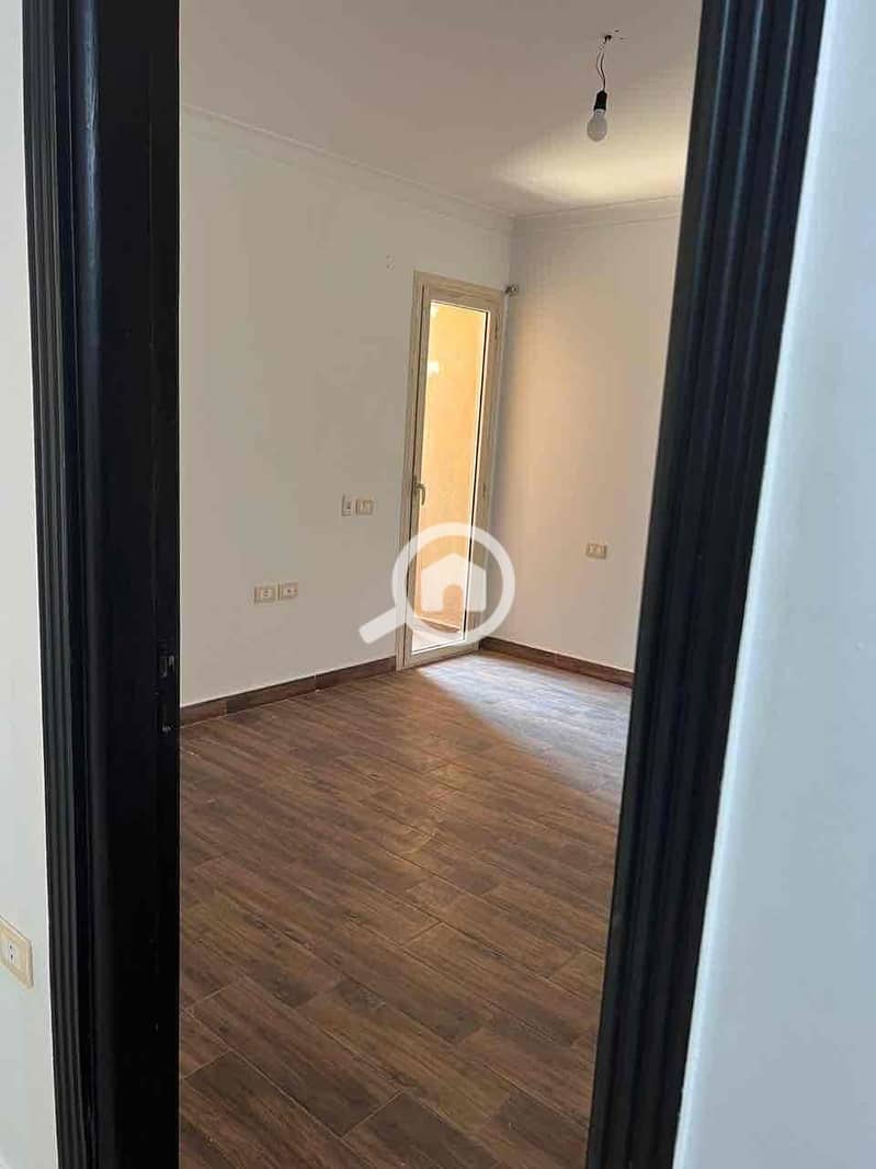 6 5e841546-7392-47fd-ac4c-f2464d6dc612. jpg