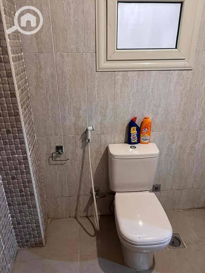 10 fe6da544-31d7-4668-ba7e-df1403205825. jpg