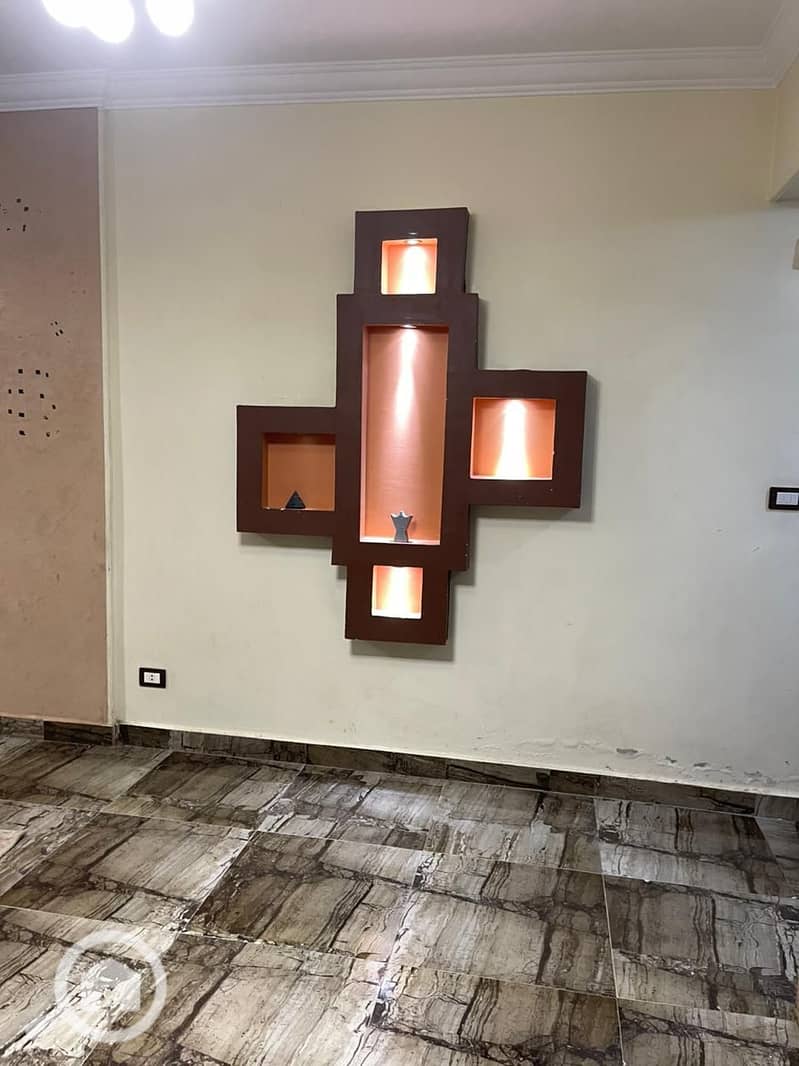 5 73545a7e-a71d-44a3-8c94-de67f2a435a9. jpeg