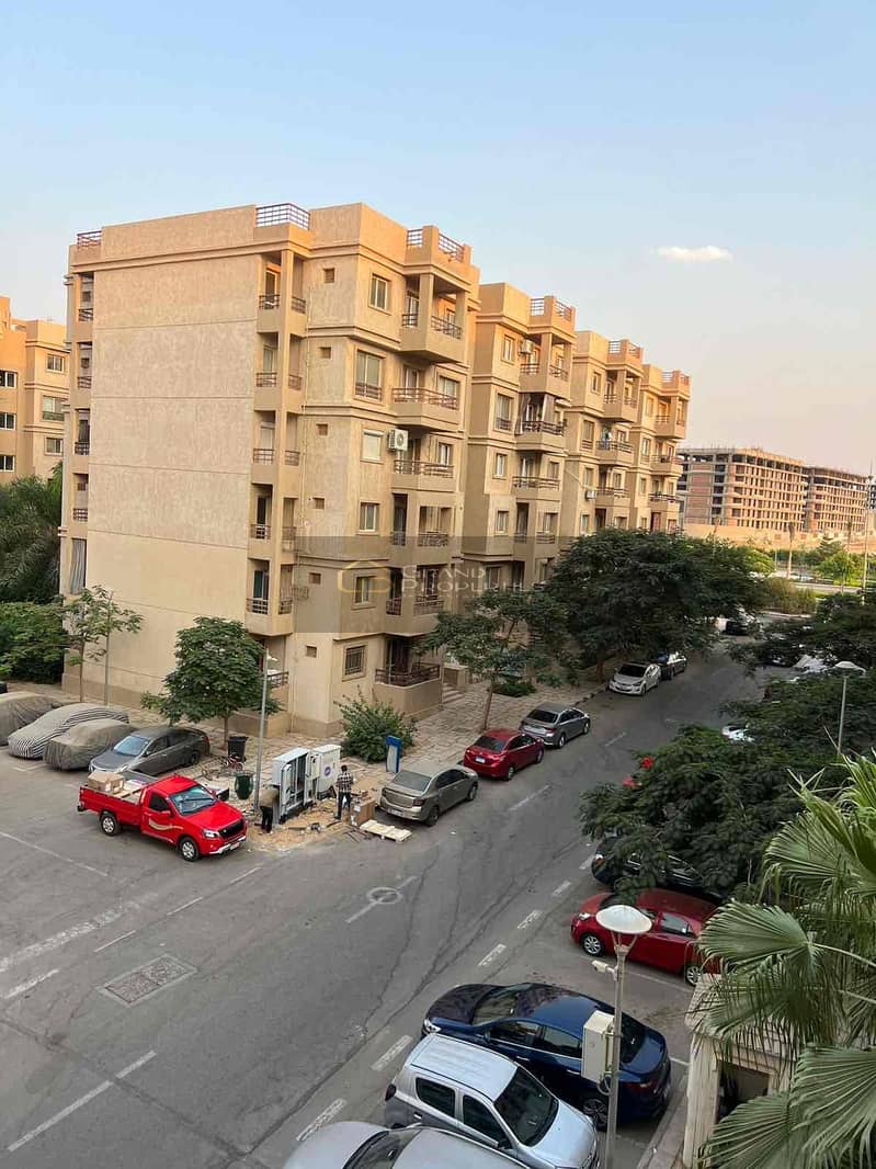 8 e78ee819-56fa-4a40-af1e-41f9d355f5b1. jpg