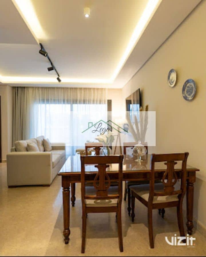 2 a4d2feb0-7168-4ede-b933-9b006baa0e57. jpg