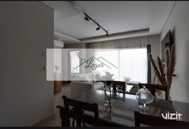 5 eeef696f-4c87-45cb-be25-cf539611a858. jpg