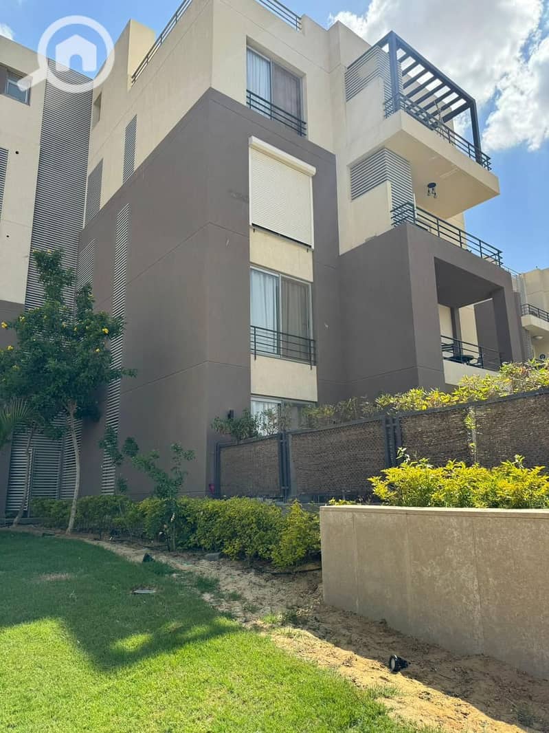 6 35fde851-8d5d-482a-89c3-2a48e0dbd71e. jpeg