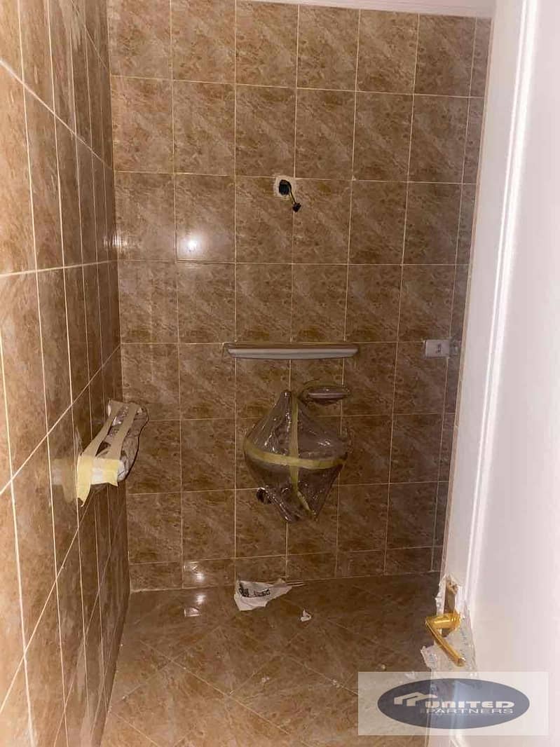 6 7f32d418-afb7-4456-bd0c-44c39c7fc090. jpg